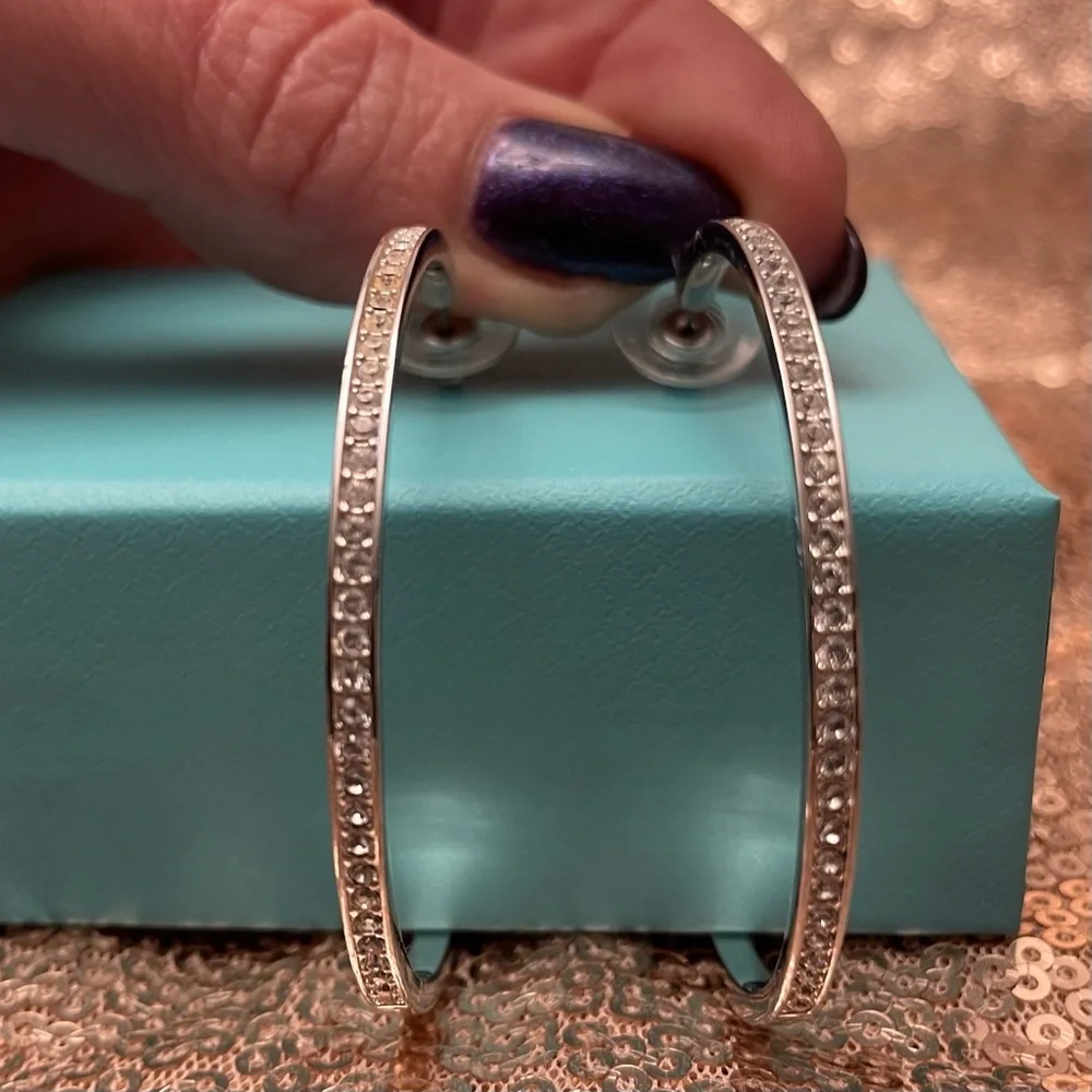 💎 Silver Rhinestone Hoops 💎 - Picture 3 of 3
